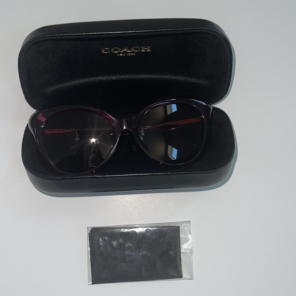 Coach HC8307U -Wine Burgundy Sunglasses. - Picture 5 of 7